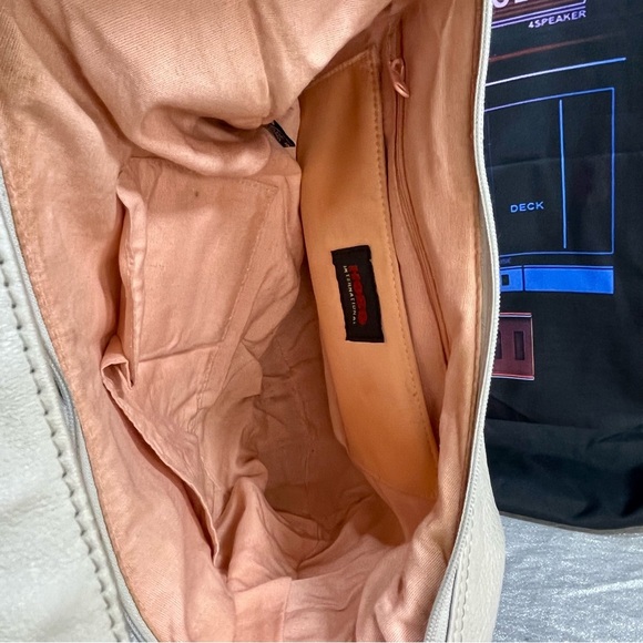 HOBO INTERNATIONAL Slouch Metallic Silver/Grey Shoulder Bag Purse - Picture 6 of 10